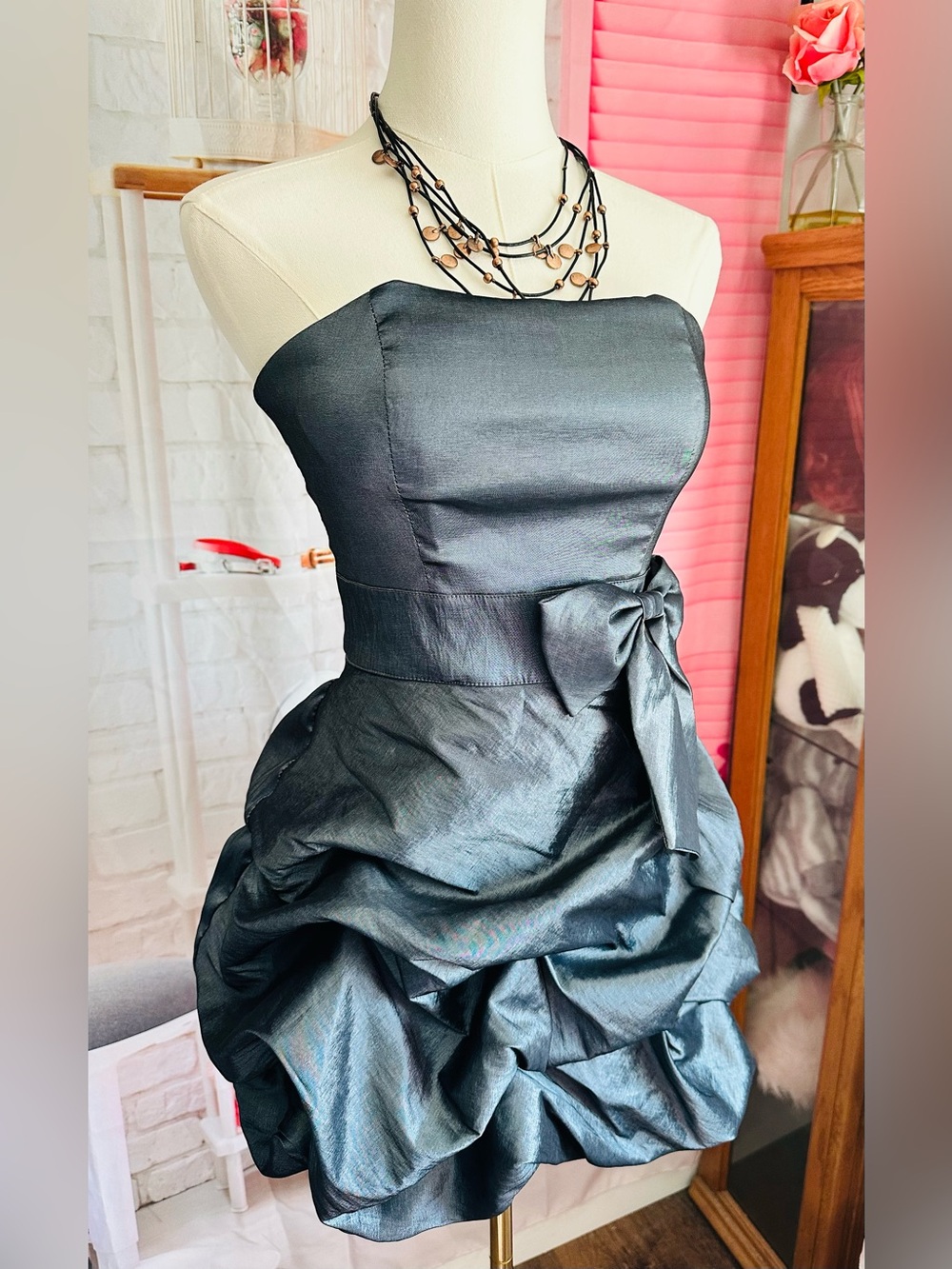 Vintage Y2K Masquerade Strapless Bubble Hem Prom Dress - Picture 7 of 11